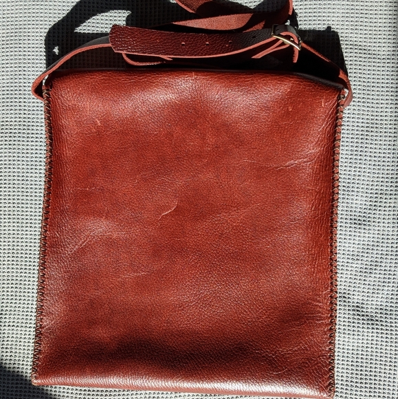 Beartooth Leather CopperMine Leather Crossbody Bag - Picture 5 of 8